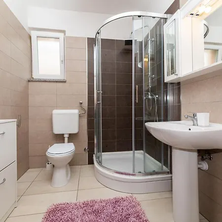 Creska Apartment