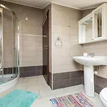 Apartament Creska *